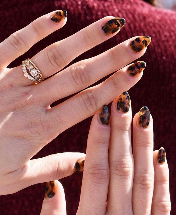 uñas animal print