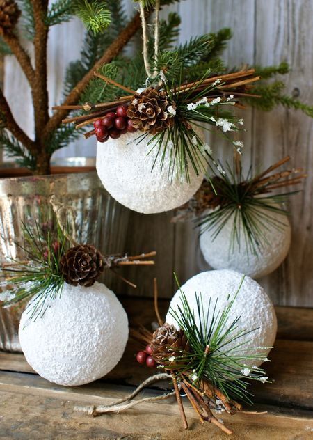 Adornos navideños hechos a mano