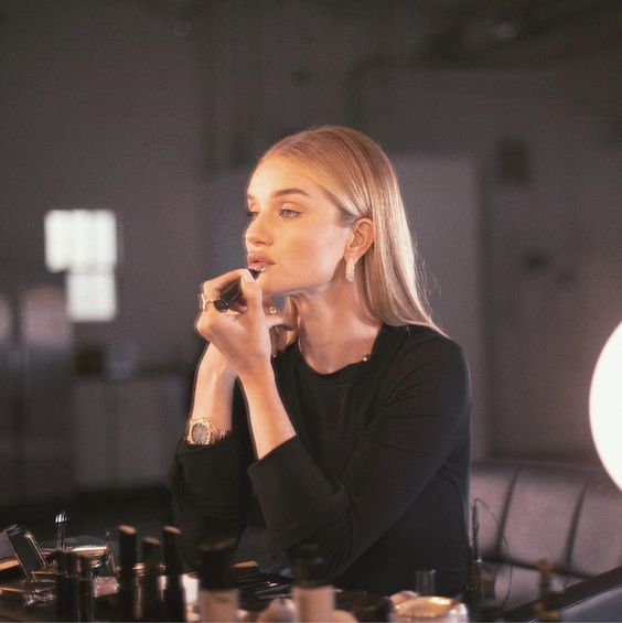 La rutina de Rosie Huntington Whiteley HOURGLASS