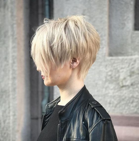 Here Are the 50 Best Short Hairstyles for Fine Hair Trendy - Hair Adviser