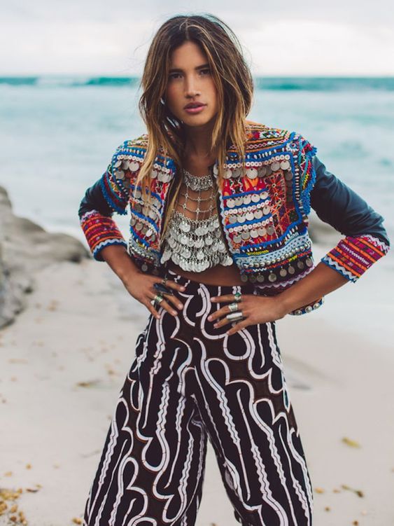 Boho chic bohemian boho style hippy hippie chic bohème vibe gypsy fashion indie folk dress