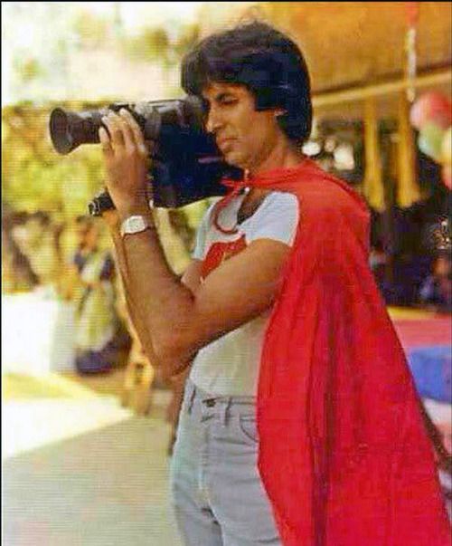 Laura Bollywood In 2021 Amitabh Bachchan Bollywood Actors Beautiful Moments
