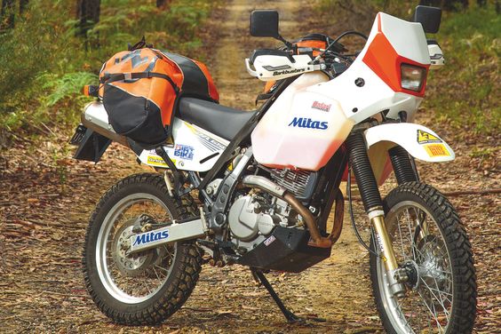 Budget Blasters - Yamaha WR450F vs Suzuki DR650SE - Australasian Dirt Bike Magazine