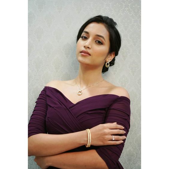srinidhi-shetty-bikini