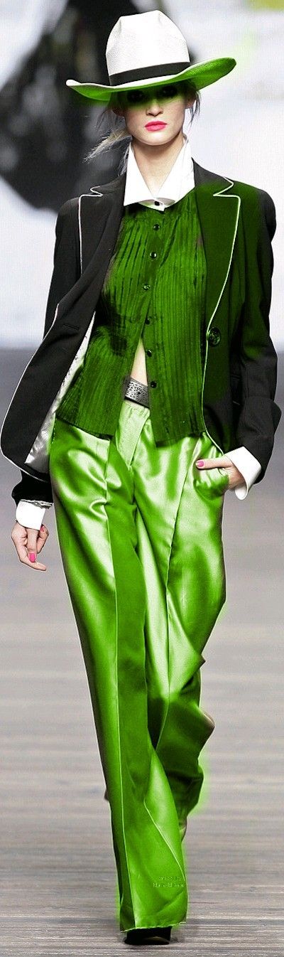 Green - Mariella Burani (gold) | The House of Beccaria~