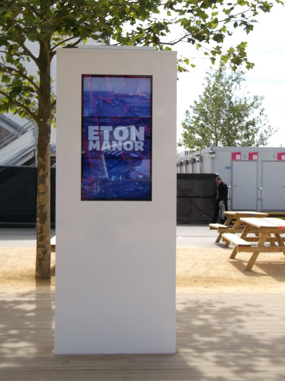 Sunlight Readable Digital signage