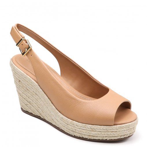 Sandália Plataforma Loucos e Santos Salto Corda | Betisa, #Betisa #corda #Loucos #plataforma #Salto #Sandália #San… | Strappy sandals flat, Sandals, Sandals summer