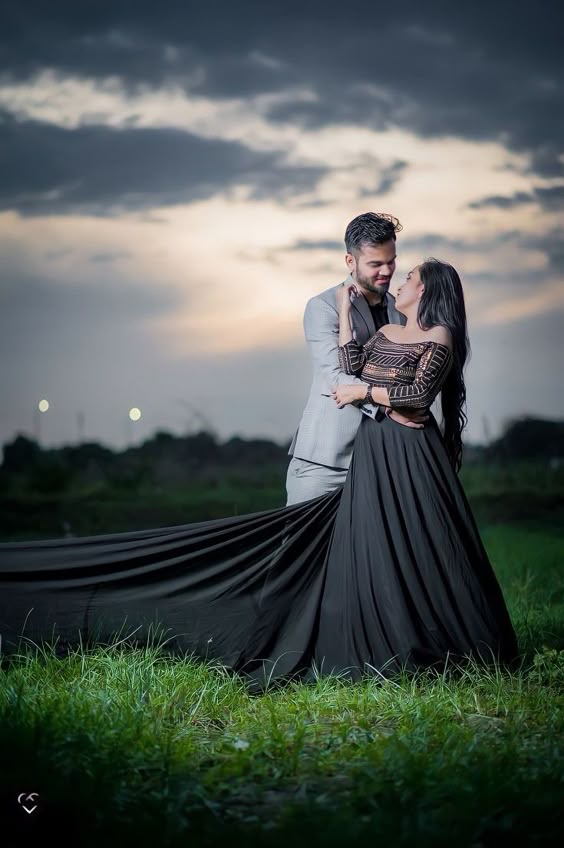 Black ,Green ,Couples ,love ,sky,smile,Cuteness, Photoshop , Photoshoot ,pree wedding pre-wedding photoshoot