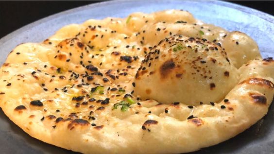Tandoori Butter Naan Without Tandoor | No Oven No Yeast Butter Naan | Cooking With Sariya❤️ - YouTube