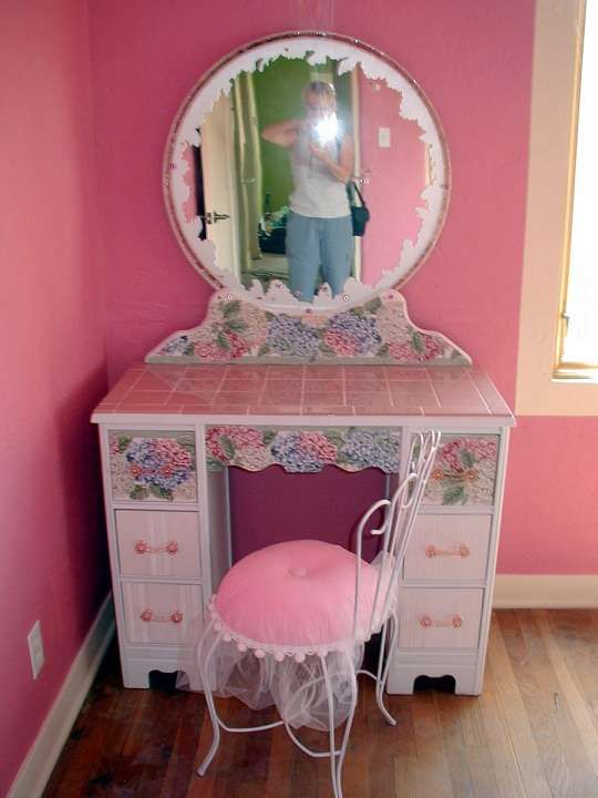 8 Exceptional Little Girls Wooden Vanity Collection Exceptional Little Girls Wooden Vanity, Little Girl Vanity With Lights