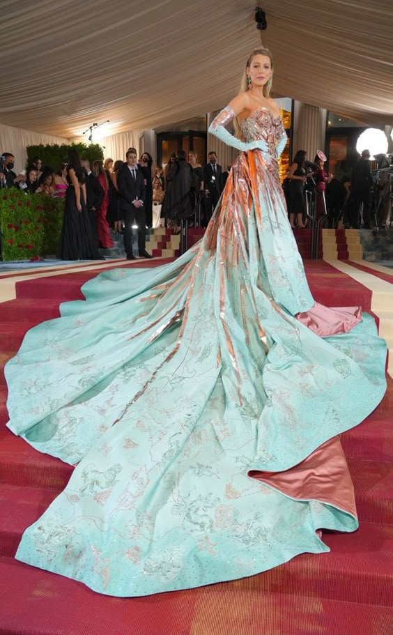 Photos from Best Dressed at the 2022 Met Gala - E! Online