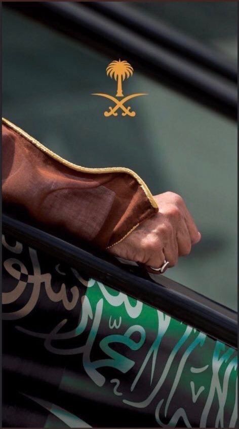 احمر-غامق