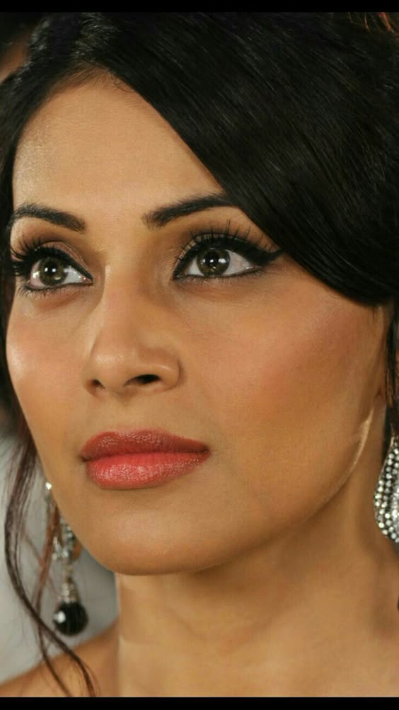 Bipasha Basu