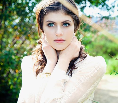 Some best pics of black hair blue eyes - Insider beauty tips, hair extensions review and makeup trends 9e7913d8d6dfda293ceb0fa8211d3ee5 - Some best pics of black hair blue eyes