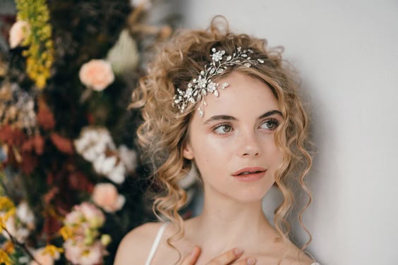 Curly Hairstyles for Wedding