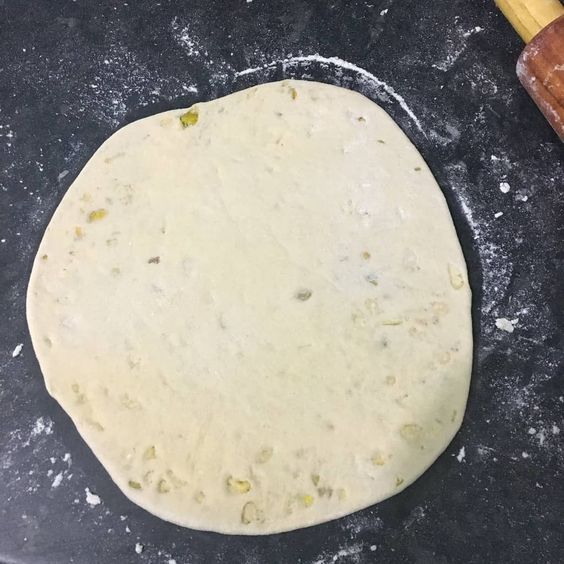 Peshwari Naan Recipe | Sweet Coconut Naan Bread - Fatima Cooks