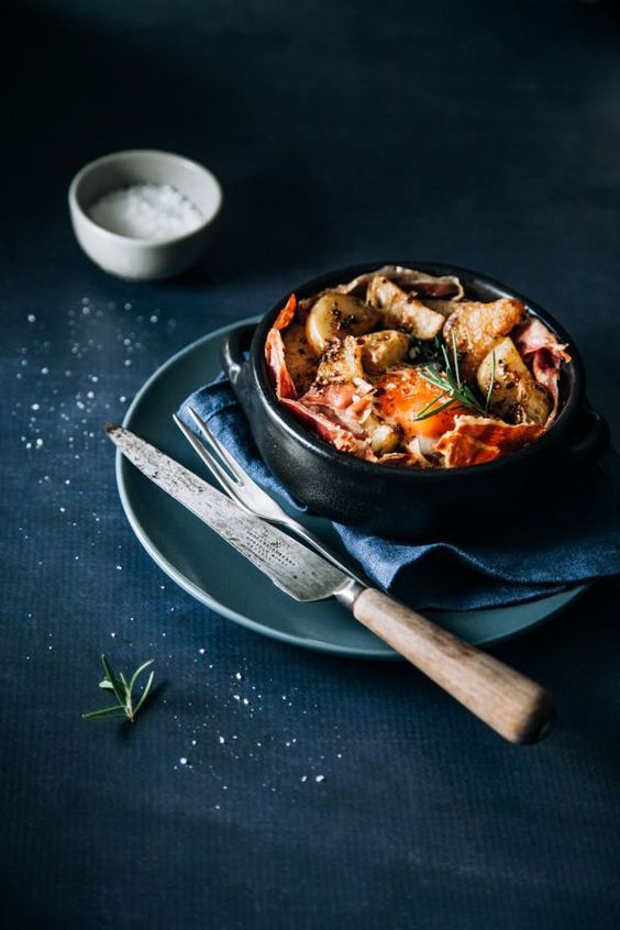 Ưu tiên điểm nhìn vào món ăn