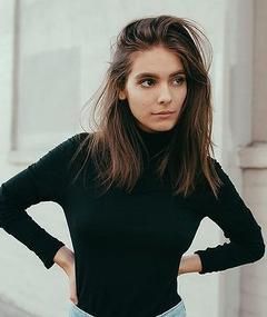 caitlin-stasey