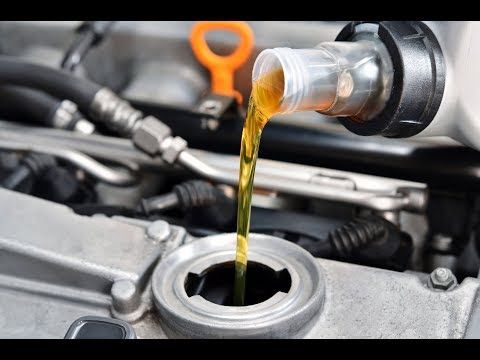 مع المهندس عبد الحق المتخصص في ميكانيك السيارات يتكلم في هذا الفيديو عن متى يمكن لك تغيير زيت المحرك و يعطيك نصائح Car Repair Service Auto Repair Oil Change