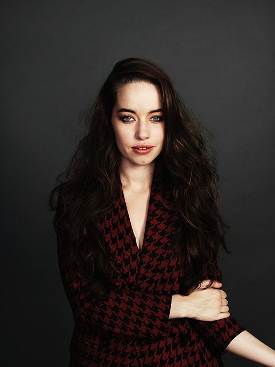 Anna Popplewell // Girl