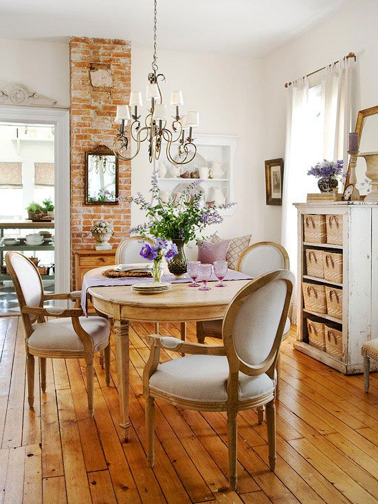 Follow The Yellow Brick Home Let S Talk Decor Traditional And Cottage Style - Traditional Cottage Decorating Ideas Follow The Yellow Brick Home Let S Talk Decor Traditional And Cottage Style - Traditional Cottage Decorating Ideas