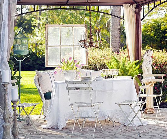 Decorating with Old Windows