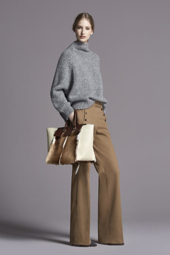 This whole look is perfection! And the purse just made my Xmas list. Wow! CH Carolina Herrera Fall 2015