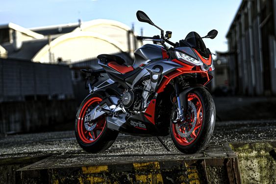 2021 Aprilia Tuono 660