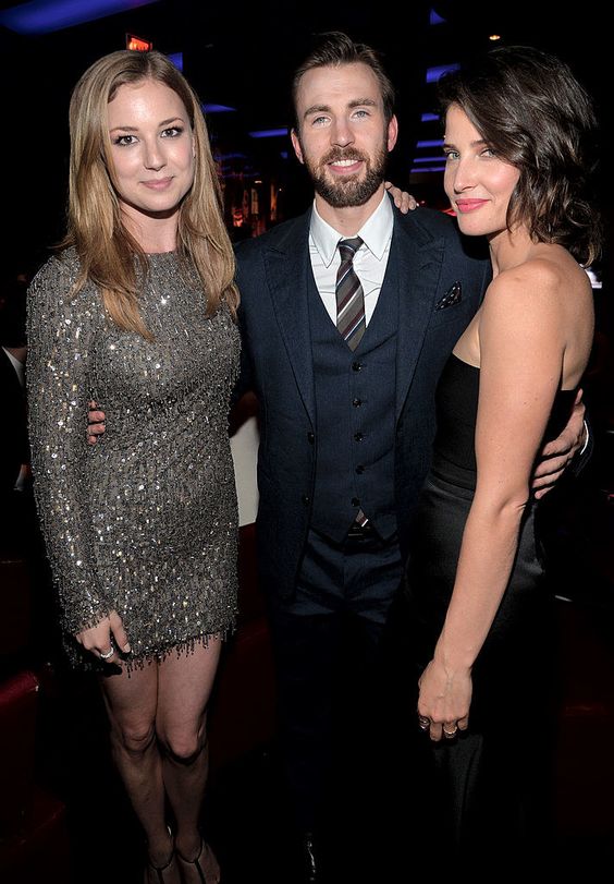 101 Photos Of Marvel Actors From Over 10 Years Of Red Carpets And Press Tours