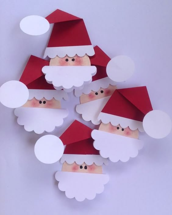 8 Santa Claus gift tags image 1