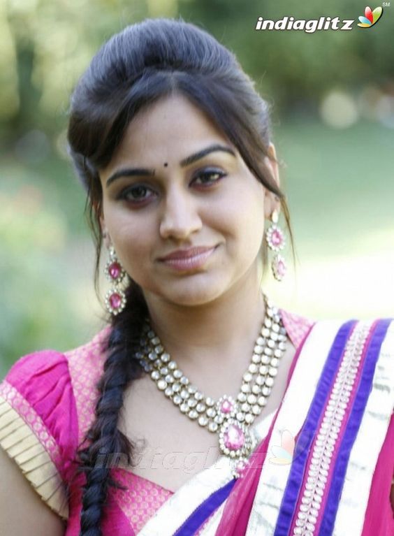 Aksha Pardasany Photos - Telugu Actress photos, images, gallery, stills and clips - IndiaGlitz.com