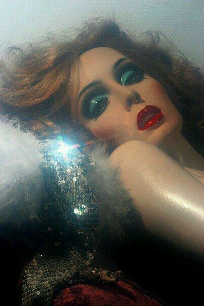 Shiny disco balls!! #1970s makeup