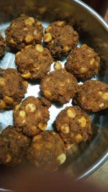 Paruppu Vadai
