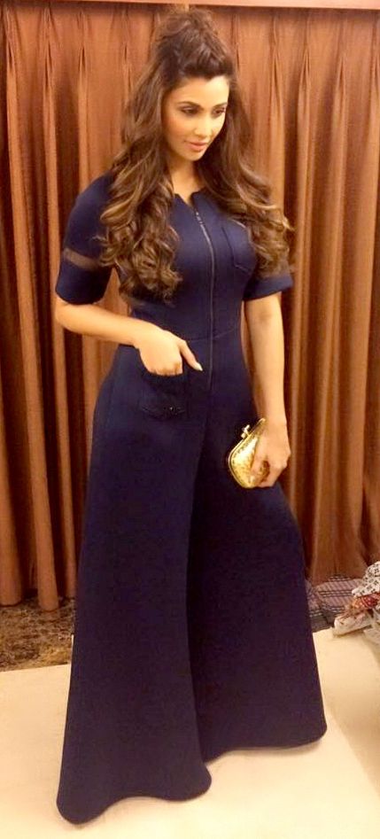 Daisy Shah wearing a jumpsuit by @dollyjstudio