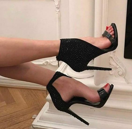 Casual Fall Shoes - Must Have Footwear Collection.