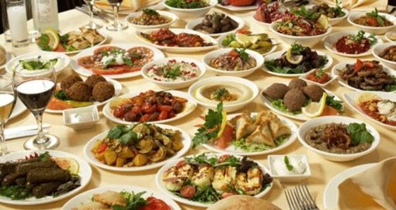 بحث عن الاسراف في الولائم والفرق بين الاسراف والكرم والاقتصاد والبخل Soup Appetizers Delicious Food