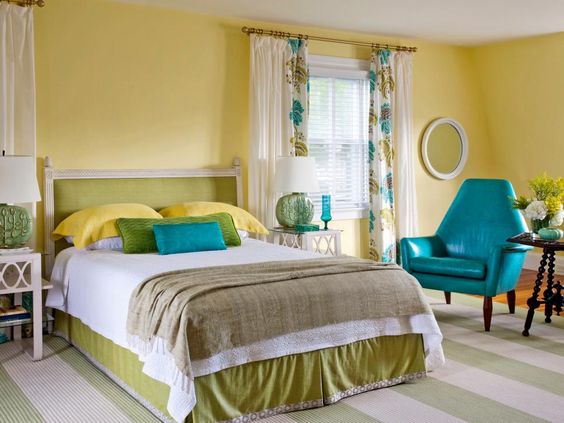 bright yellow and teal bedroom #yellow #turquoise #bedroom #home #interiordesign #decor #decorideas