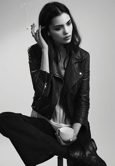 Vaguely Vogue: Black and White Pics VIII