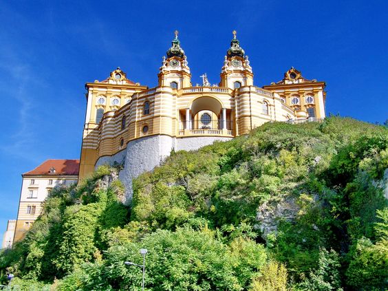 Find out Things to see in Wachau by downloading the Travel Mind Map. Also get best deals on Hotels in Wachau