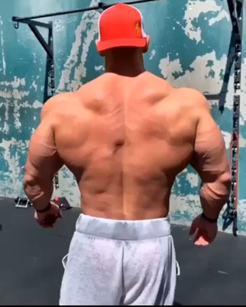 Publication Instagram Par اجمل شباب الوطن العربي 1 Mars 2018 A 9 08 Utc Instagram Tank Man Mens Tops