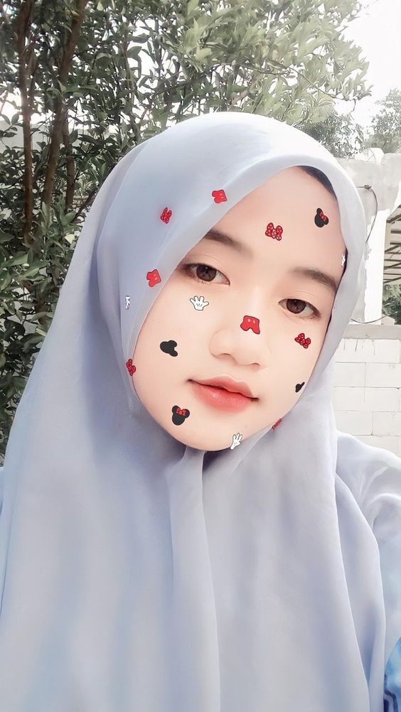 Cewe cantik aesthetic | Gambar dp whatsapp, Gambar profil instagram, Artis bertato