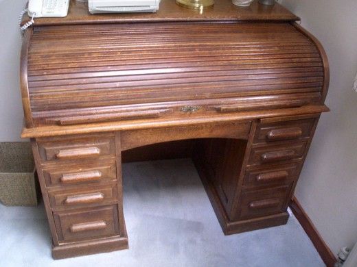 What You Need To Know About Ing A Roll Top Desk Cleaning Wood
