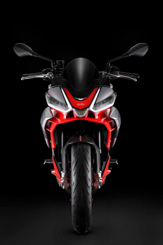 aprilia-tuono-660