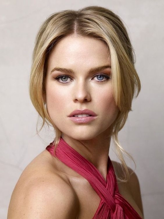 alice-eve