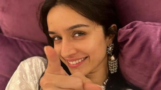 Shraddha Kapoor is one of the most loved actresses in Bollywood. The actress, who made her debut with the multi-starrer Teen Patti in 2010, got her big break in B-town with the 2013-released blockbuster film, Aashiqui 2. Later, she emerged as one of the most sought-after stars in the industry, with some impressive. Shraddha Kapoor carved a niche for herself with her stellar performances in some highly relatable characters, which made her a household name. The pretty actress also creates headline