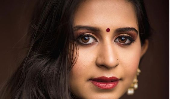 Kinjal dave(Kinjal joshi) age , address,lifestory and wiki