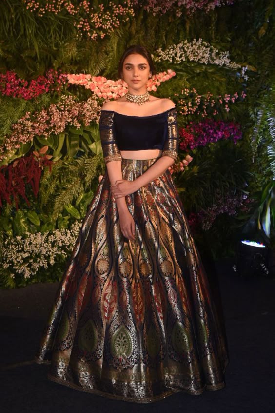 Aditi Rao Hydari’s Western look is Amazing in Manish Malhotra’s Creation