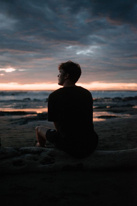 How to travel alone and love it