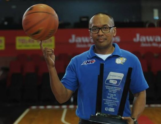 Ocky Tamtelahitu Our Head Coach Coach Of The Year NBL Indonesia Season 2014-2015