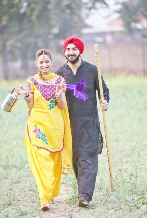 Punjabi dress couple discount